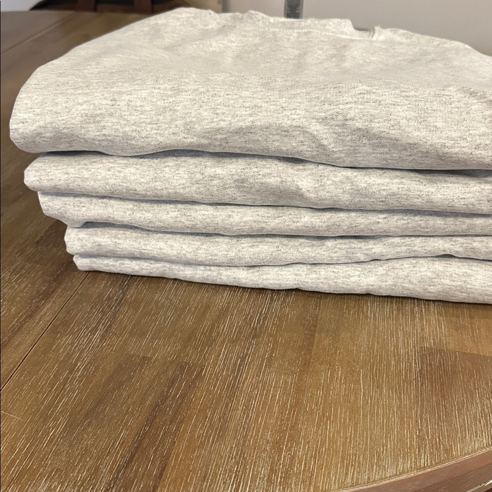 New Gray Gildan Crewneck Sweatshirts 
Lot of 5 shirts